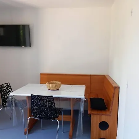 La Campana 104 شقة Bielle